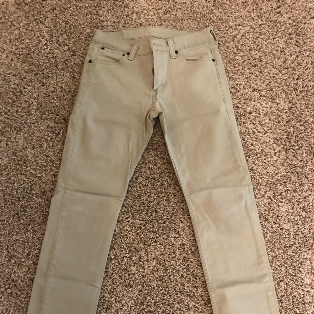 Levi khaki pants 510 30x32